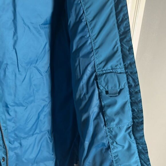 LL BEAN Goose down coat - Picture 9 of 9